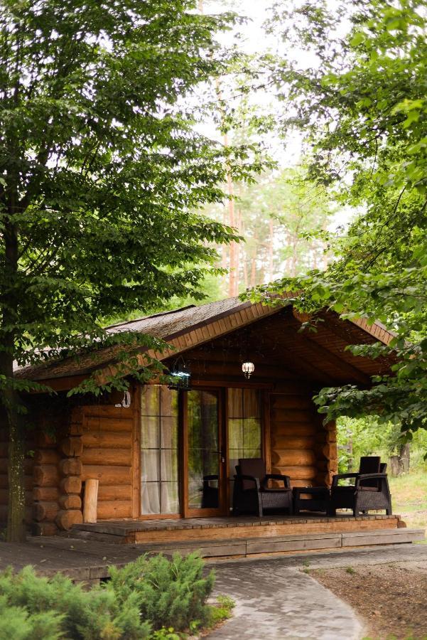 Resort Stariy Prud Pylypovychi Exterior photo