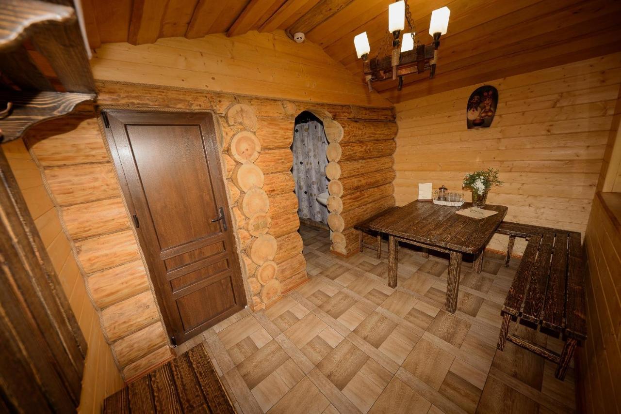 Resort Stariy Prud Pylypovychi Exterior photo