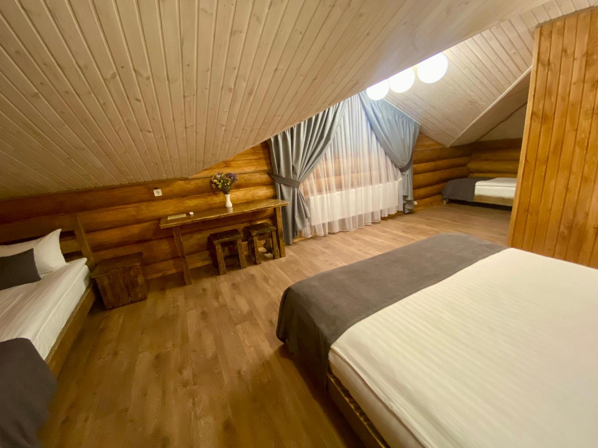 Resort Stariy Prud Pylypovychi Exterior photo